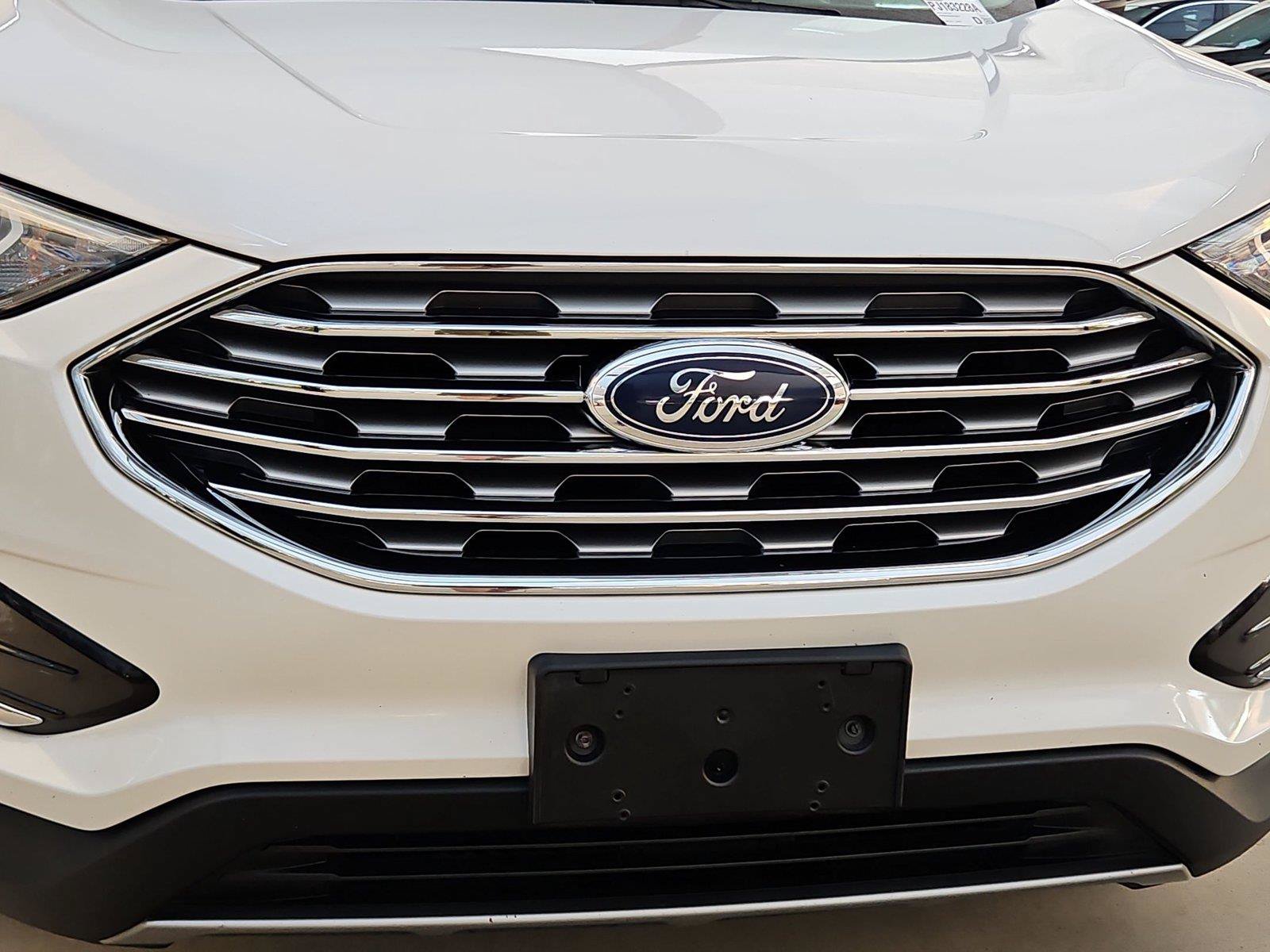 Used 2019 Ford Edge Titanium FWD image 6