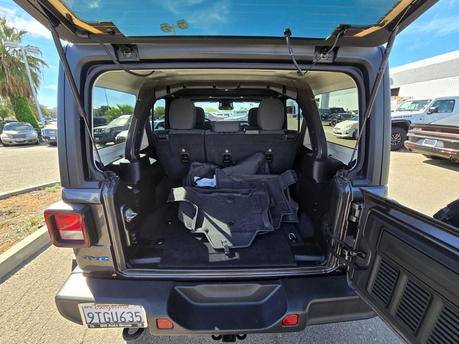 Used 2025 Jeep Wrangler Unlimited Sport S 4xe image 9