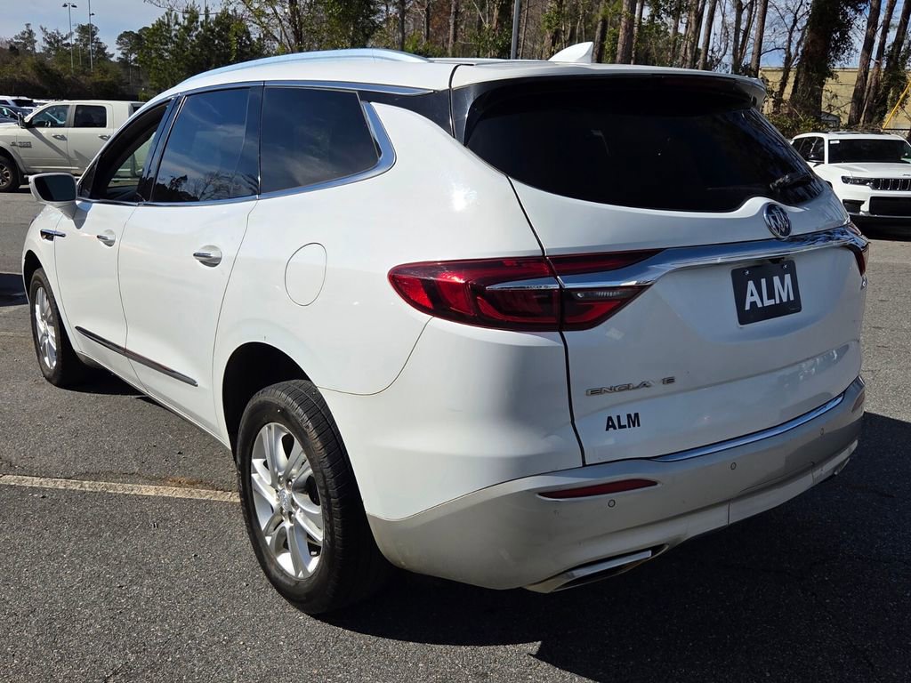 Used 2020 Buick Enclave Essence image 11