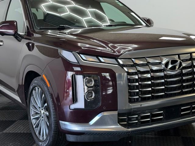 Used 2023 Hyundai Palisade Calligraphy w/ Cargo Package AWD/4WD image 2