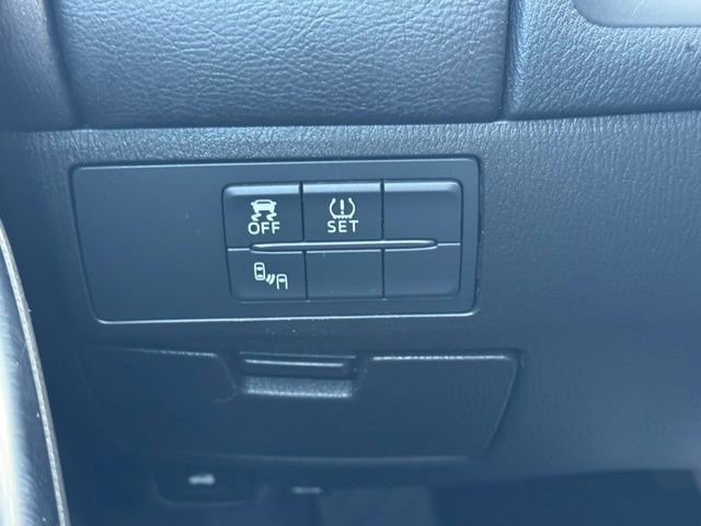 Used 2016 MAZDA MAZDA6 Touring image 29