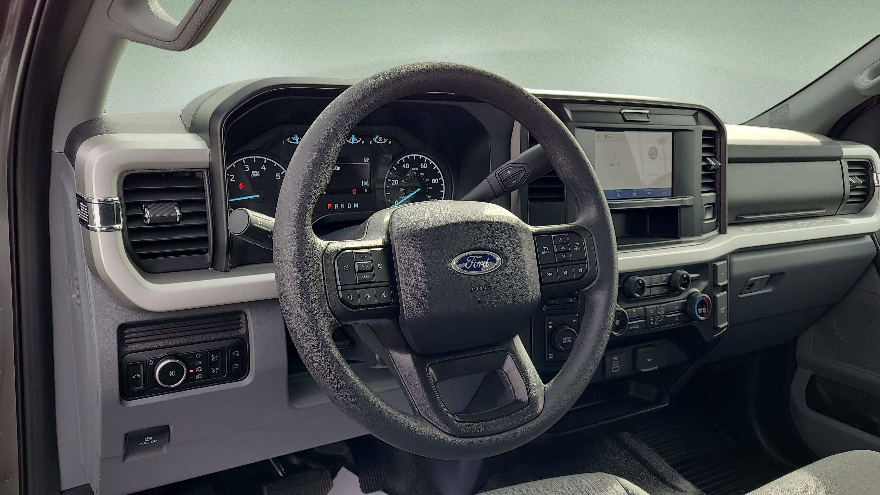 Used 2025 Ford F350 XLT w/ 360-Degree Camera Package image 12