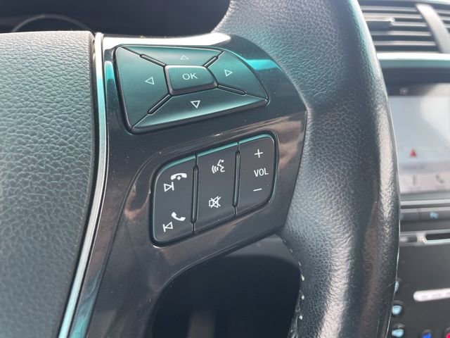 Used 2017 Ford Explorer Limited image 24