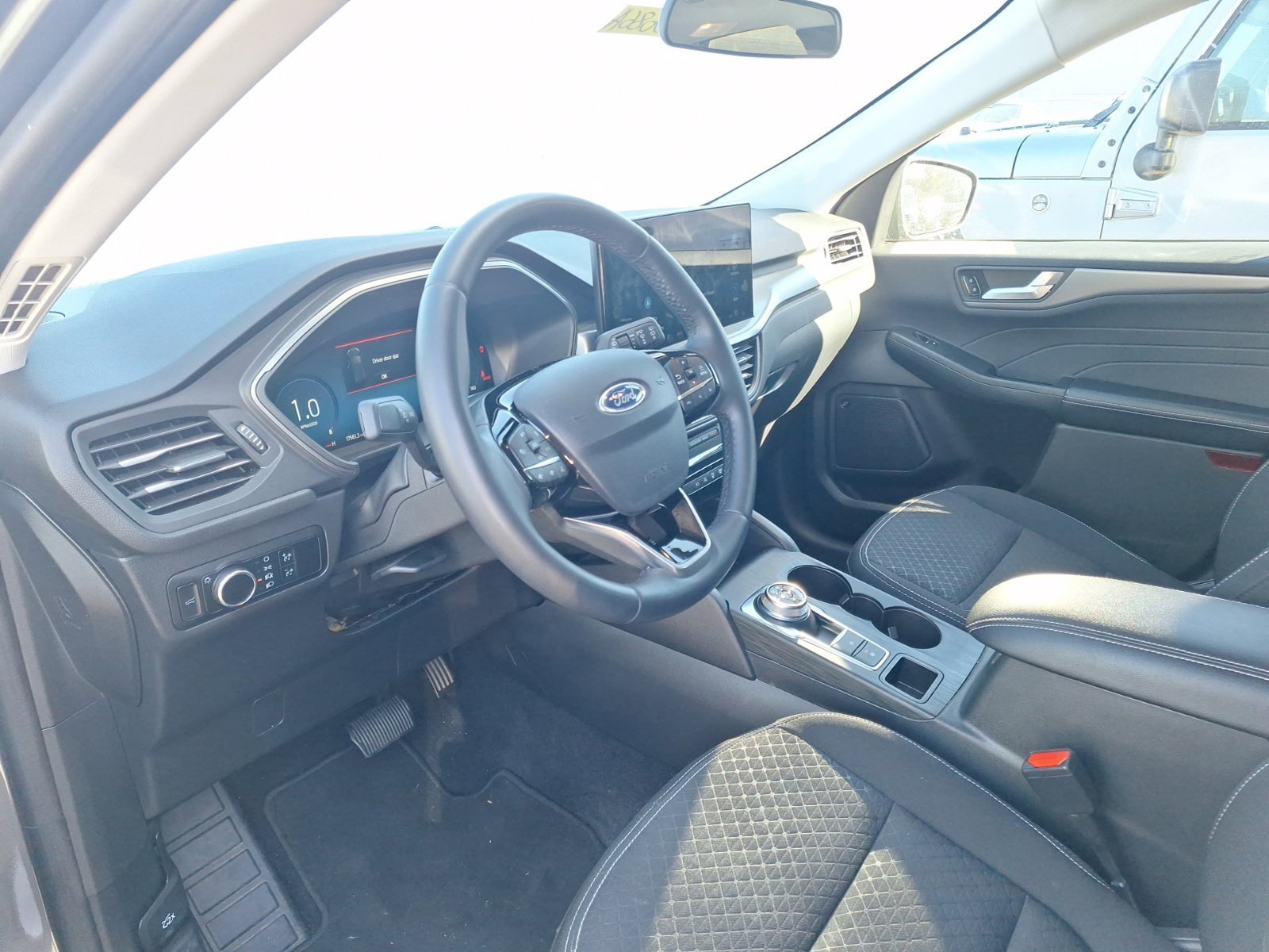 Used 2023 Ford Escape Active w/ Tech Pack #2 FWD image 12