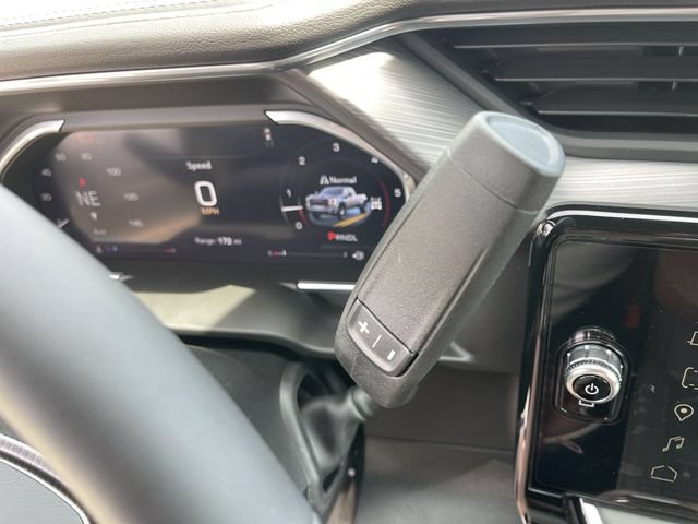 New 2026 GMC Sierra 3500 Denali Ultimate AWD/4WD image 17
