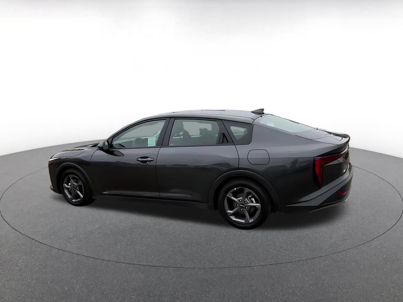 Used 2025 Kia K4 FWD image 10