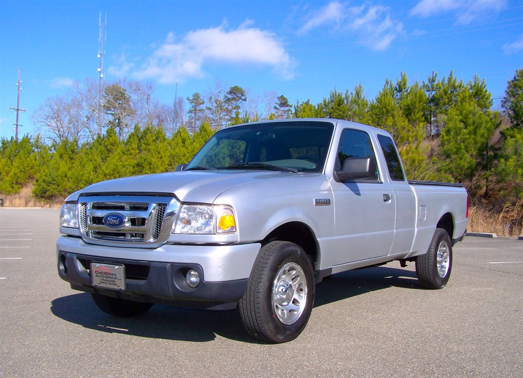 Used 2010 Ford Ranger XLT image 3