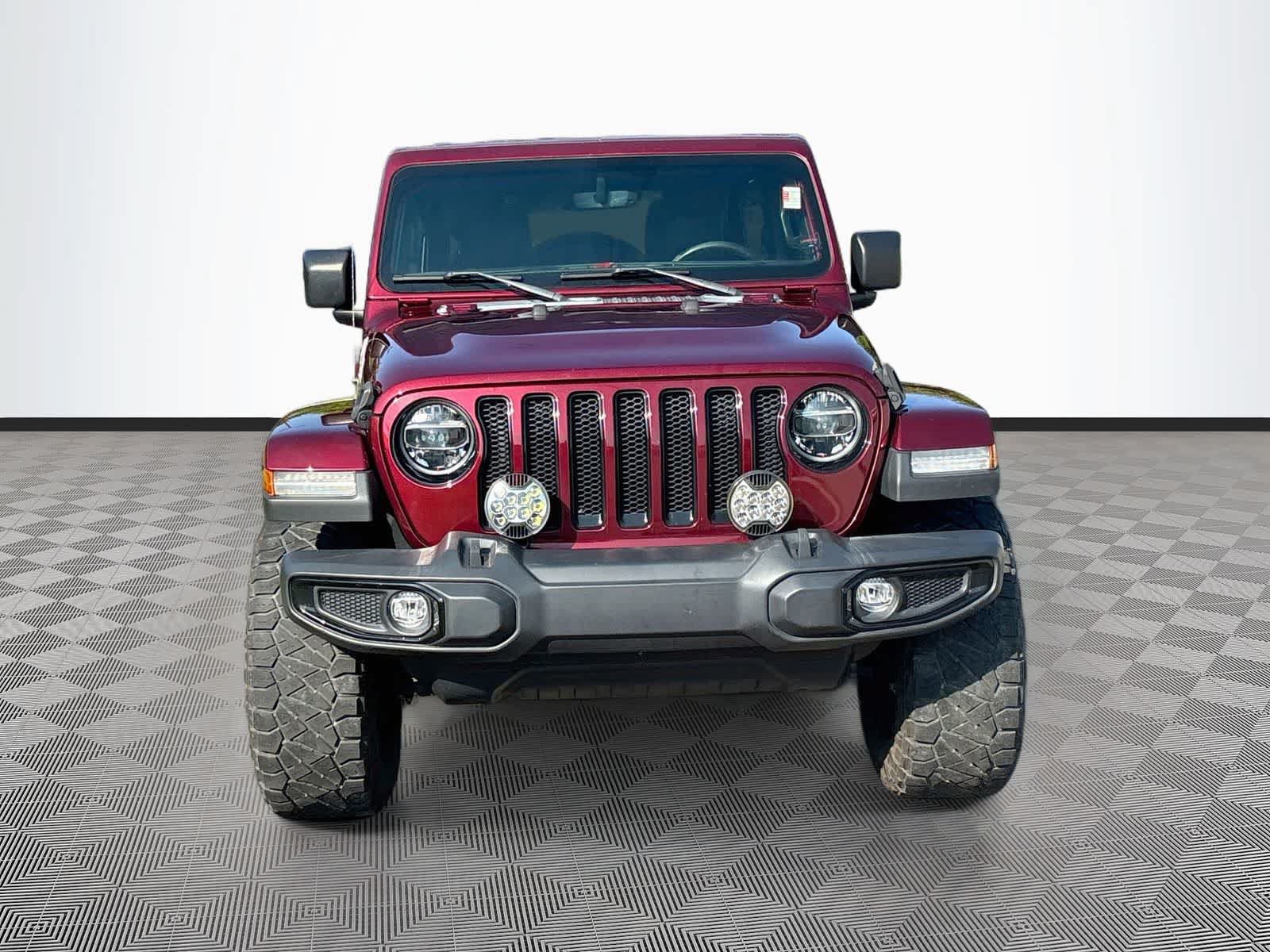 Used 2021 Jeep Wrangler Unlimited Sahara AWD/4WD image 2