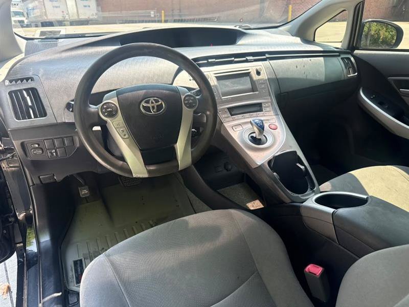 Used 2013 Toyota Prius Three FWD image 7