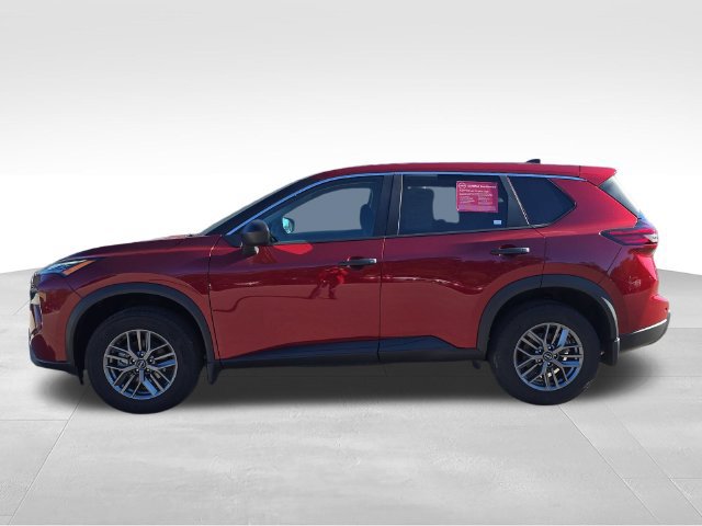 Certified 2026 Nissan Rogue S AWD/4WD image 3