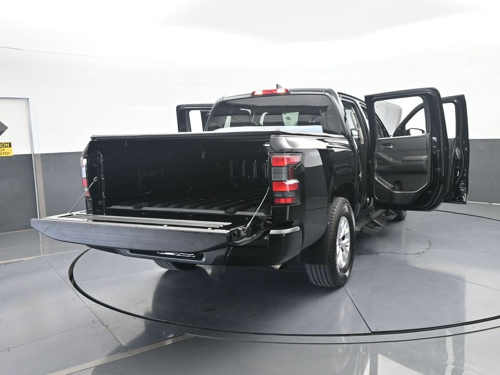 Used 2024 Nissan Frontier SV image 68
