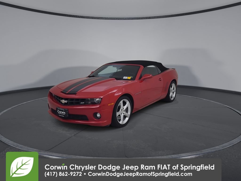 Used 2013 Chevrolet Camaro SS RWD image 6