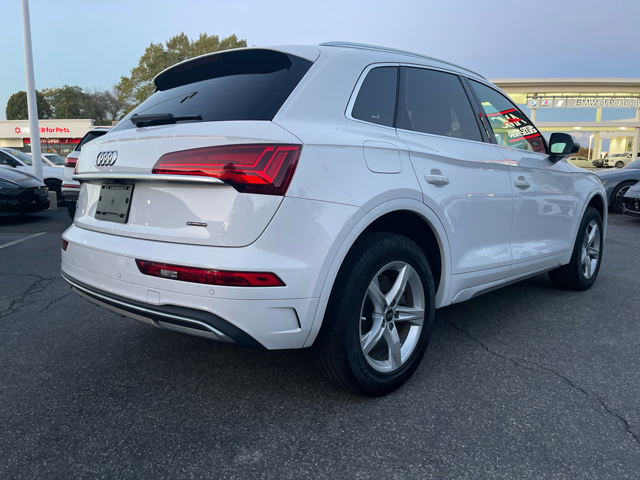 Used 2023 Audi Q5 2.0T Premium w/ Convenience Package image 13