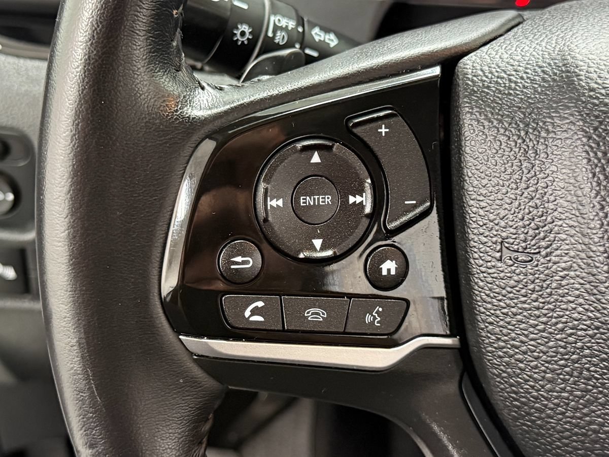 Used 2022 Honda Pilot Touring image 17