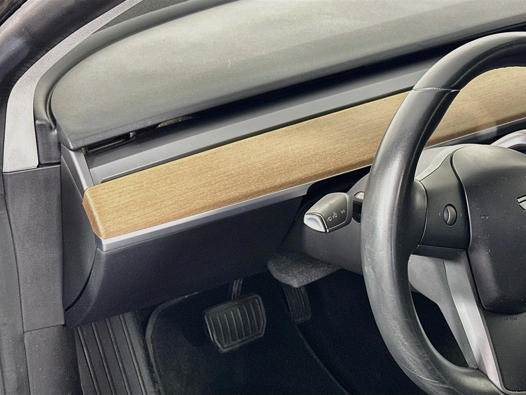 Used 2018 Tesla Model 3 Mid Range RWD image 16