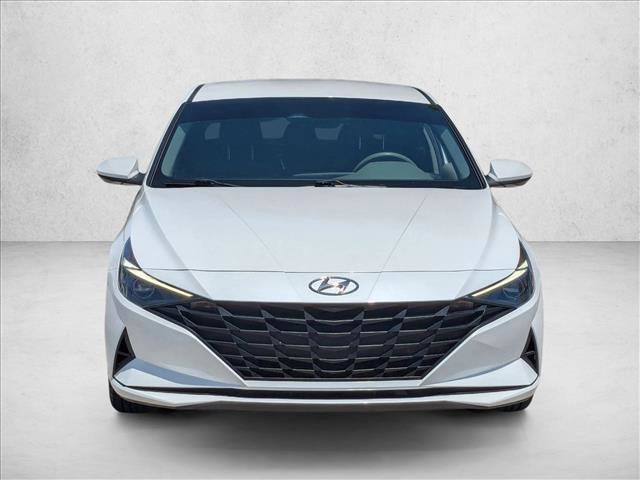 Used 2021 Hyundai Elantra SEL FWD image 2