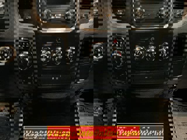 Used 2014 RAM 1500 Express w/ Black Ram 1500 Express Group image 19