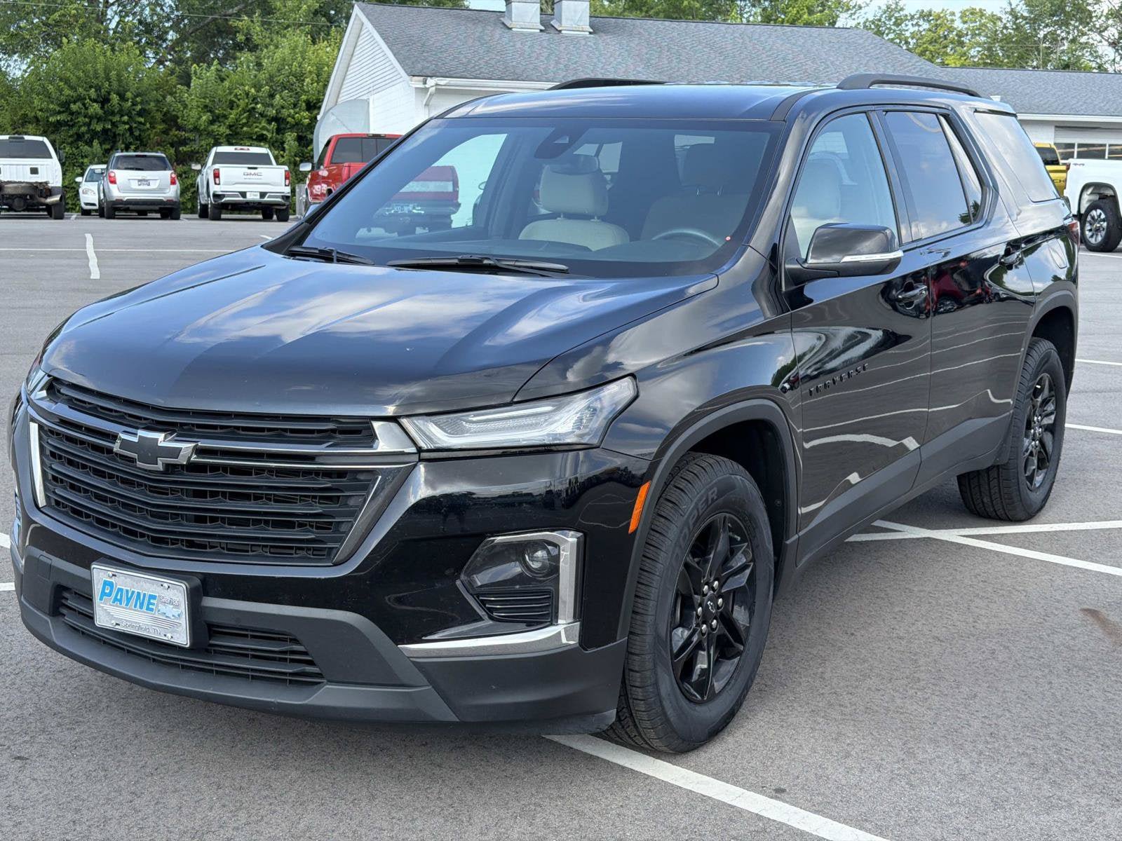 Certified 2023 Chevrolet Traverse LS w/ Midnight/Sport Edition FWD image 3