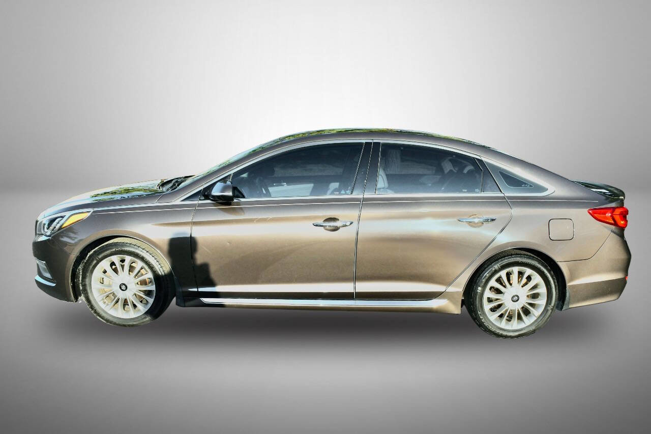 Used 2015 Hyundai Sonata Limited w/ Option Group 05 image 4