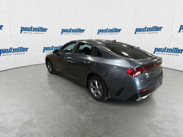 Used 2023 Kia K5 LXS image 9