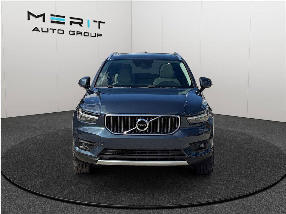 Used 2020 Volvo XC40 T5 Inscription w/ Protection Package image 3