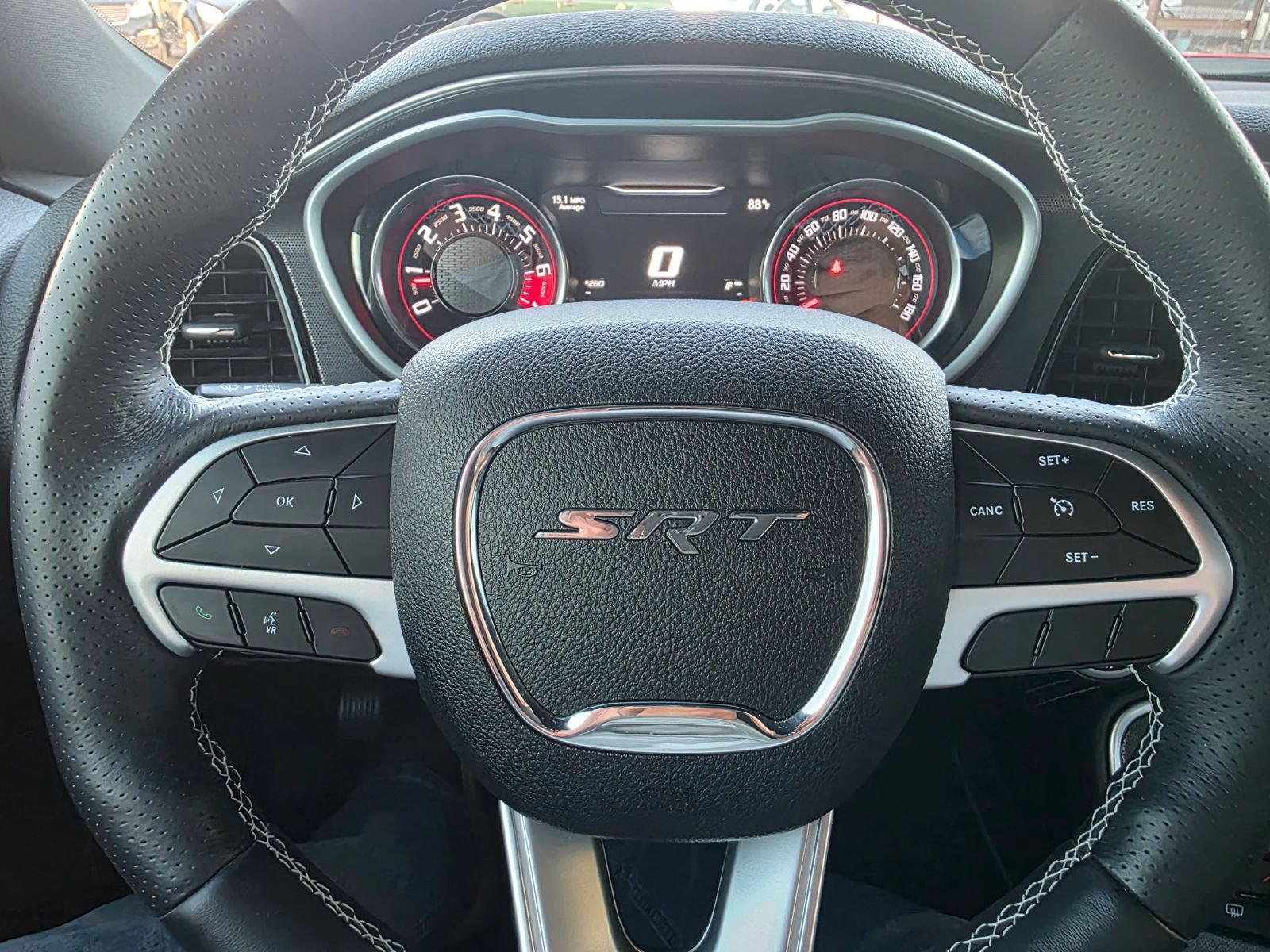 Used 2018 Dodge Challenger SRT w/ Technology Group RWD image 16
