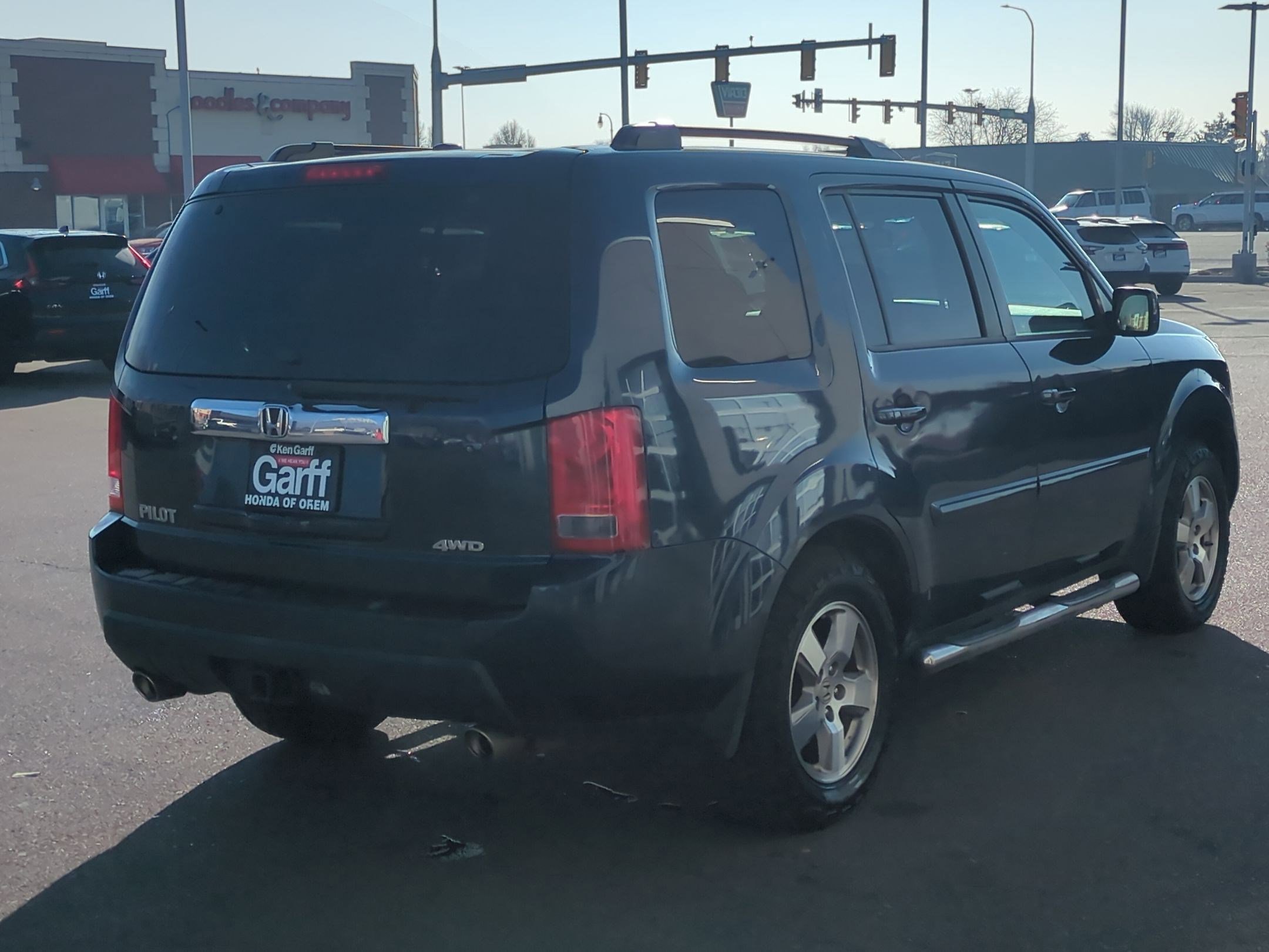 Used 2011 Honda Pilot EX-L image 3