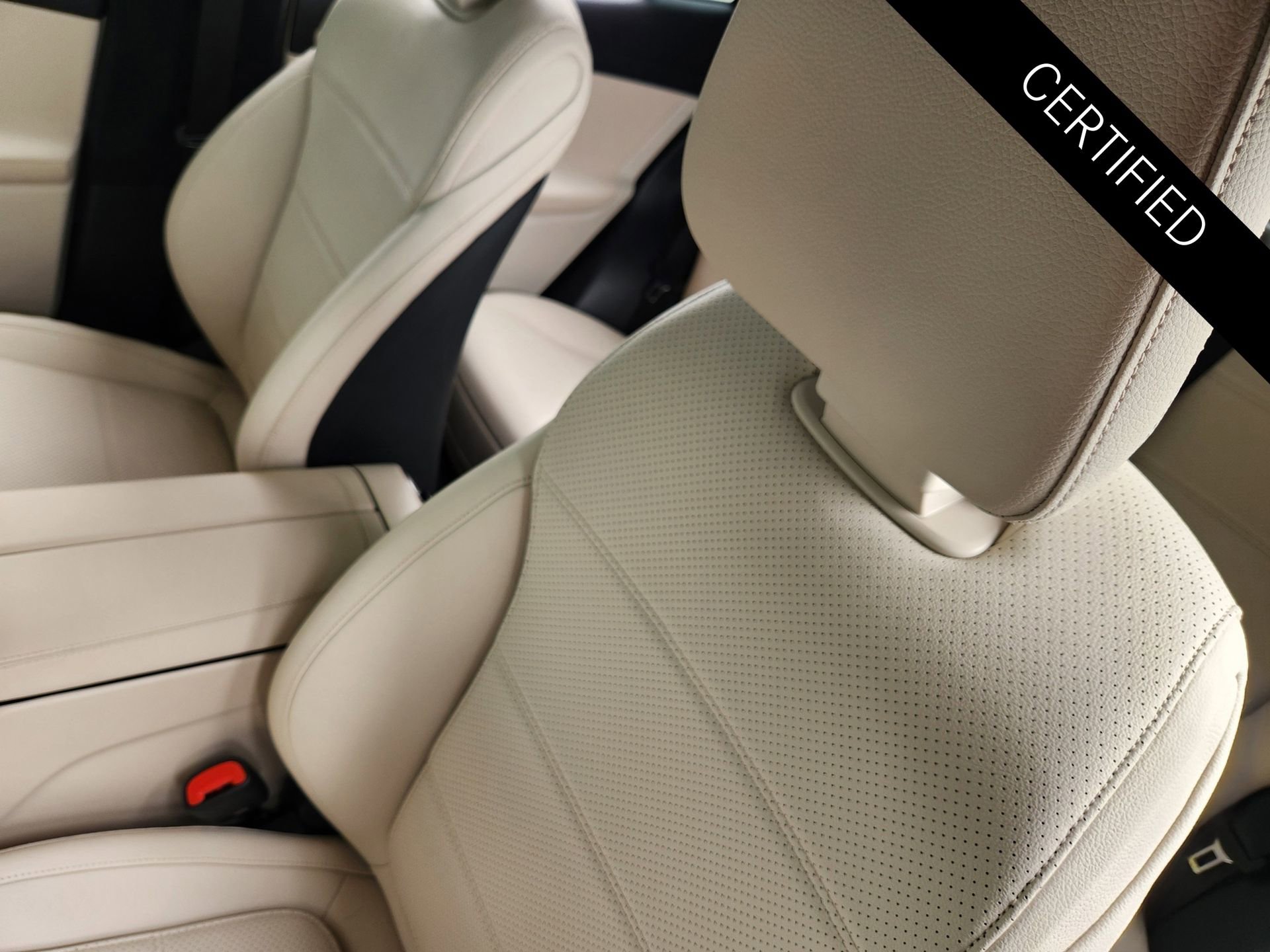 Certified 2026 Mercedes-Benz GLC 300 image 16