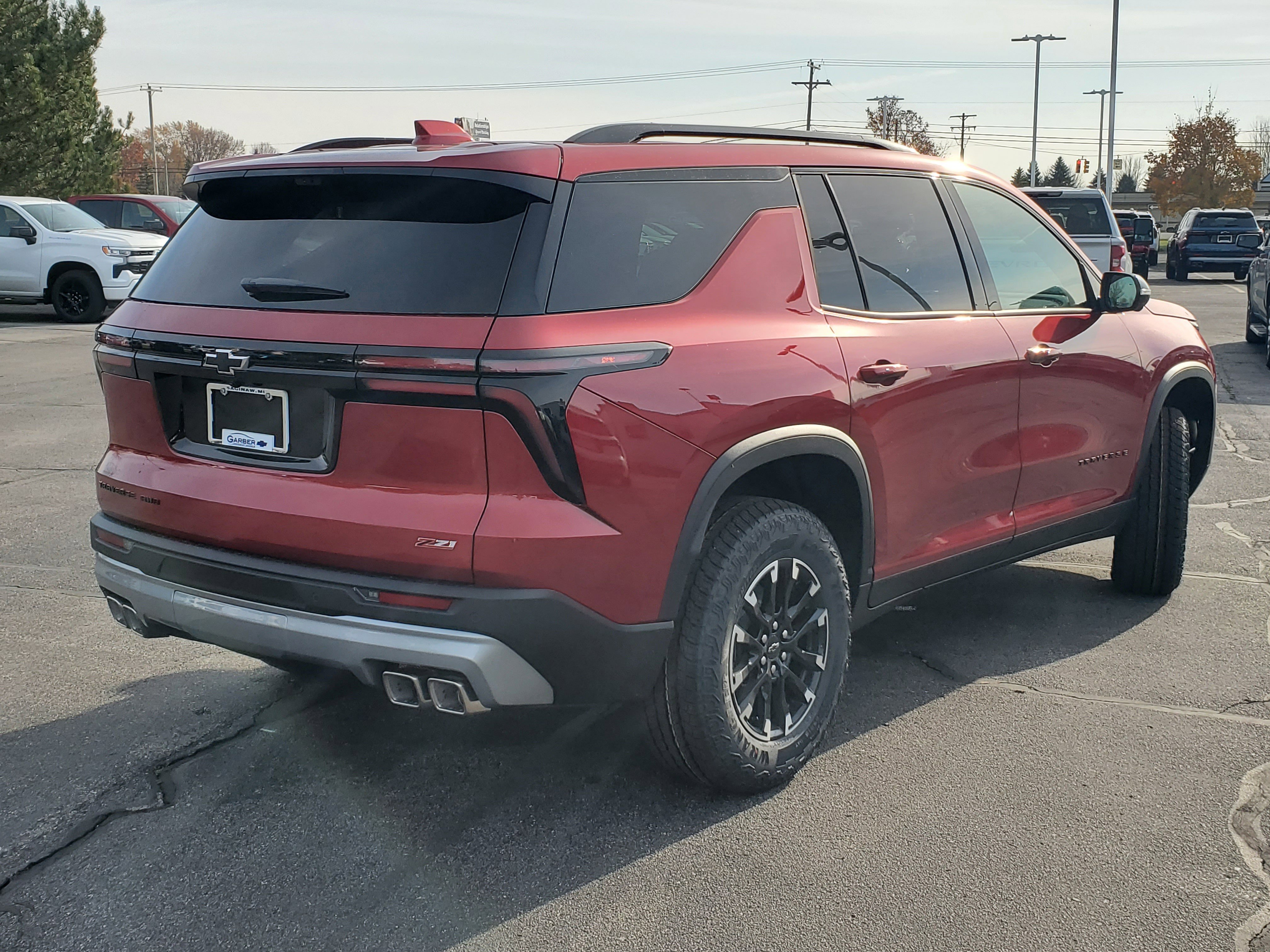 New 2026 Chevrolet Traverse Z71 w/ Driver Confidence Package image 2