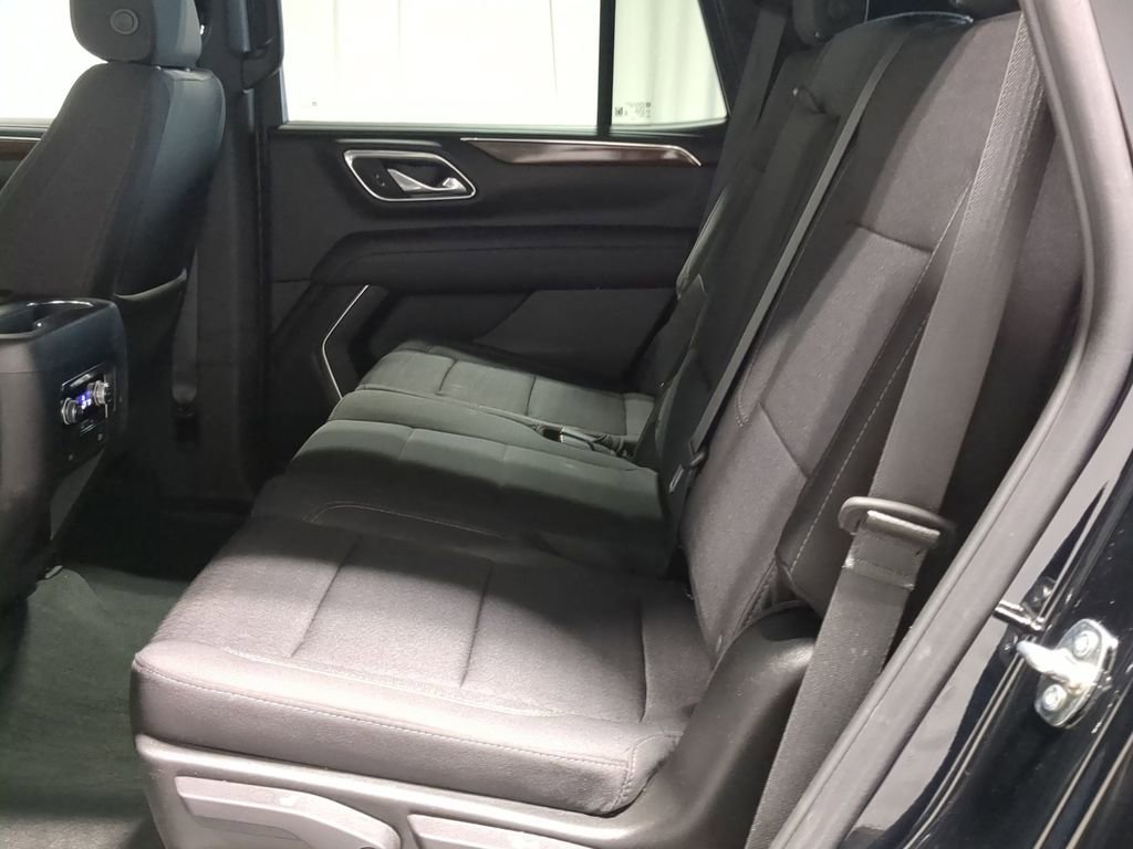 Used 2023 GMC Yukon SLE image 26