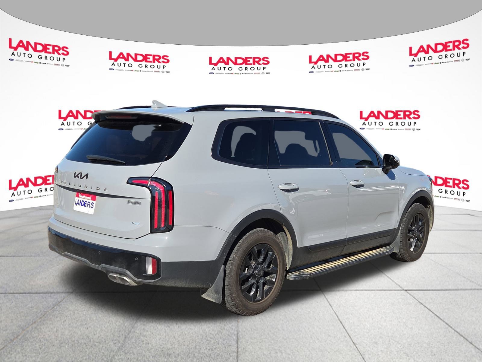 Used 2025 Kia Telluride SX Prestige X-Pro image 3