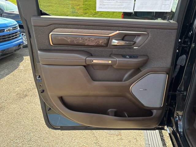 Used 2025 RAM 1500 Limited AWD/4WD image 20
