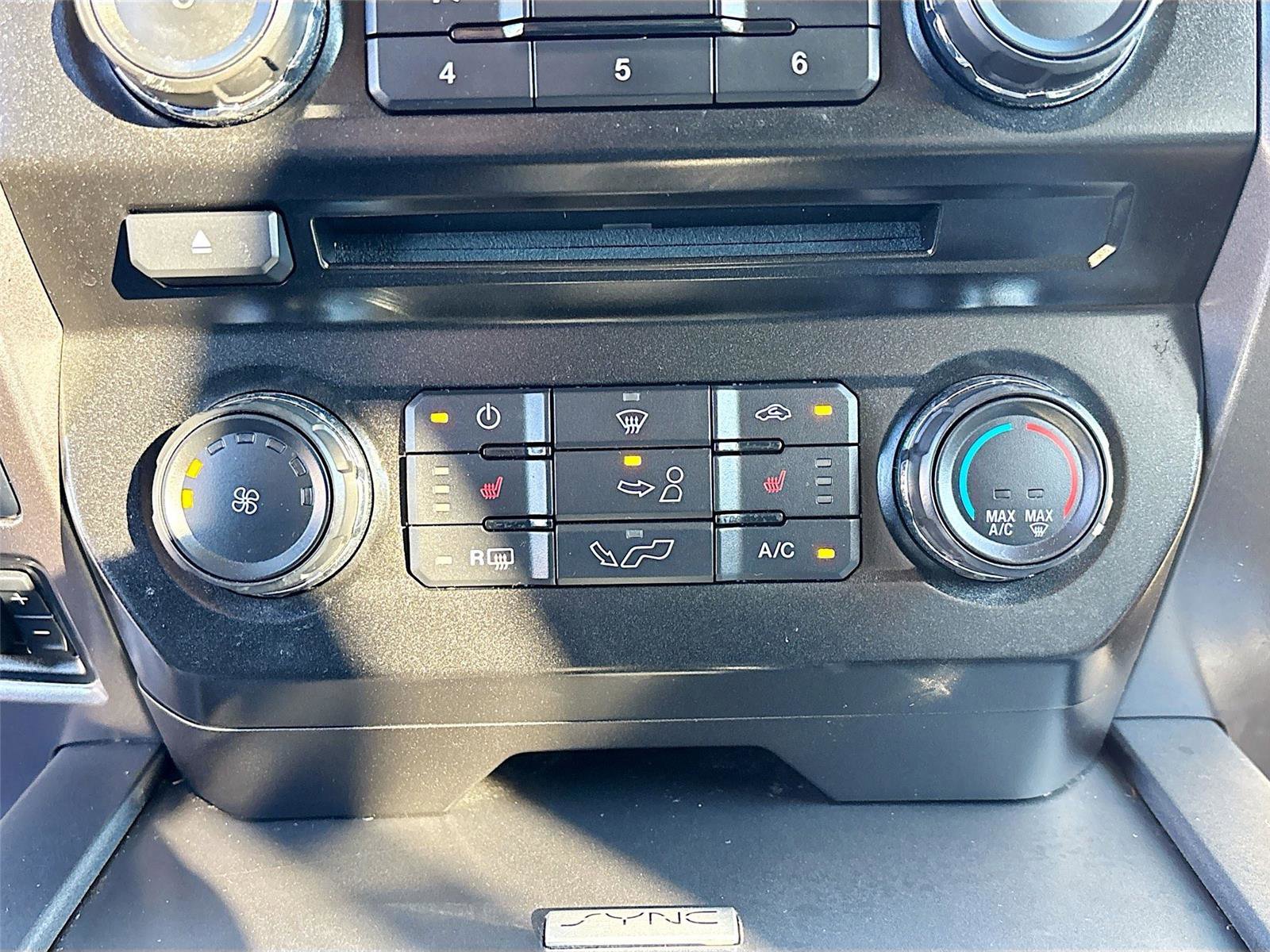 Used 2016 Ford F150 XLT w/ Equipment Group 302A Luxury image 16