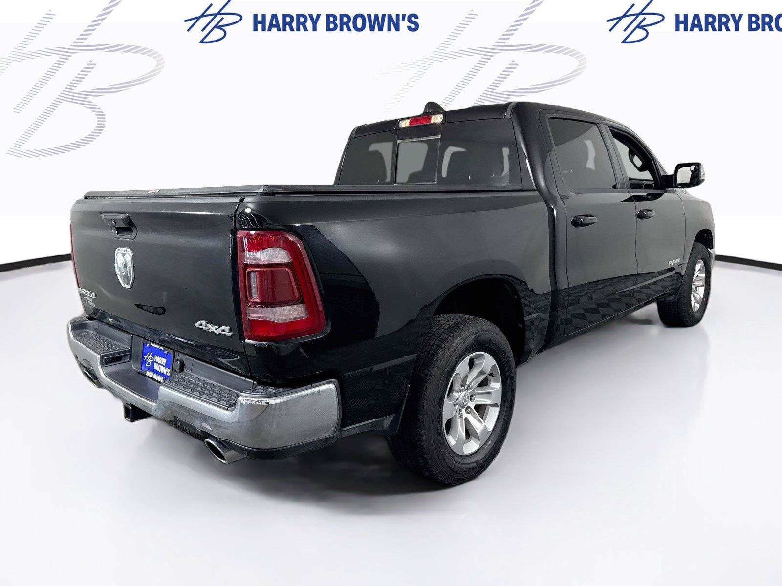 Used 2023 RAM 1500 Laramie AWD/4WD image 30