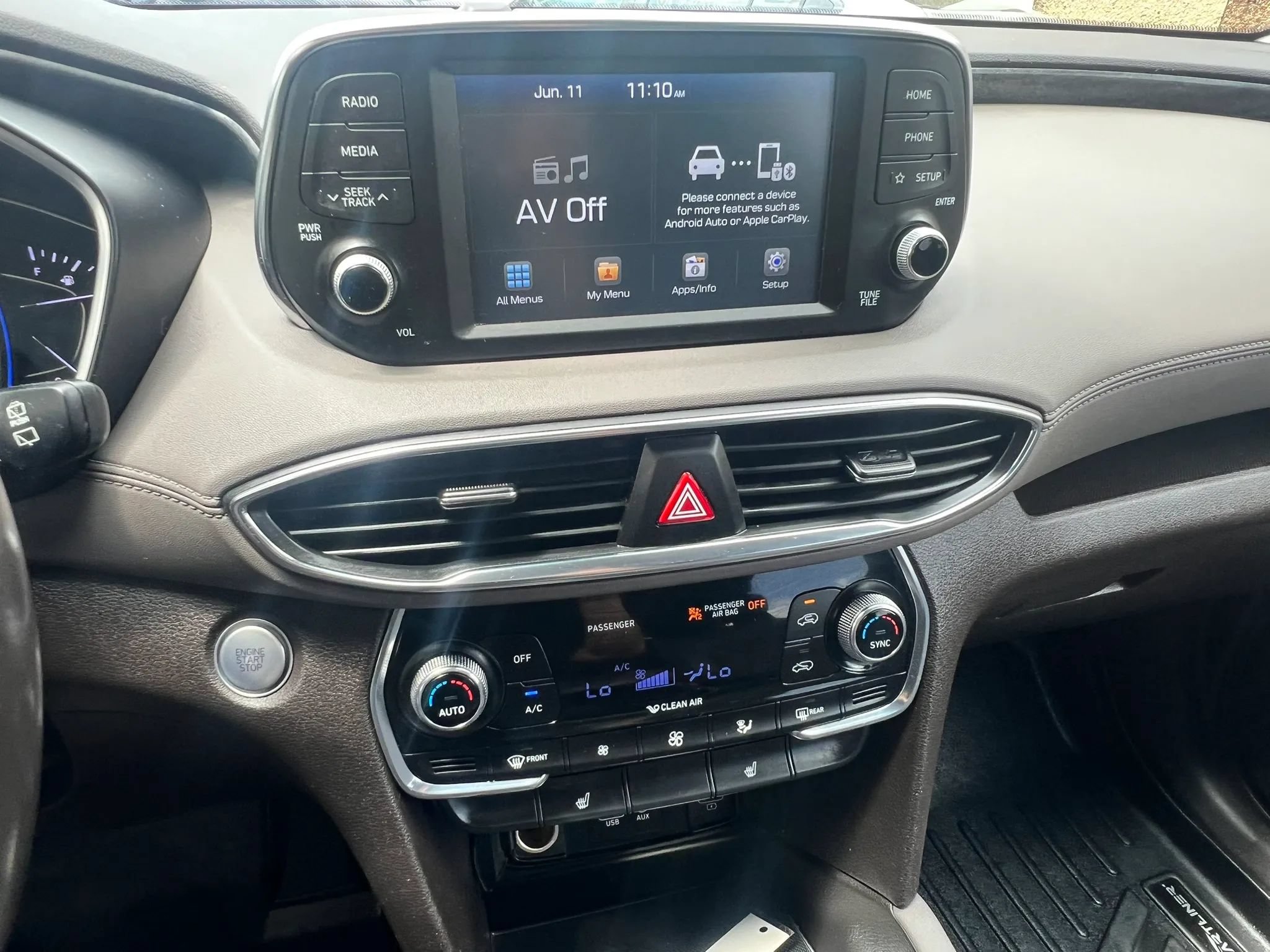 Used 2019 Hyundai Santa Fe SEL w/ Cargo Package AWD/4WD image 22