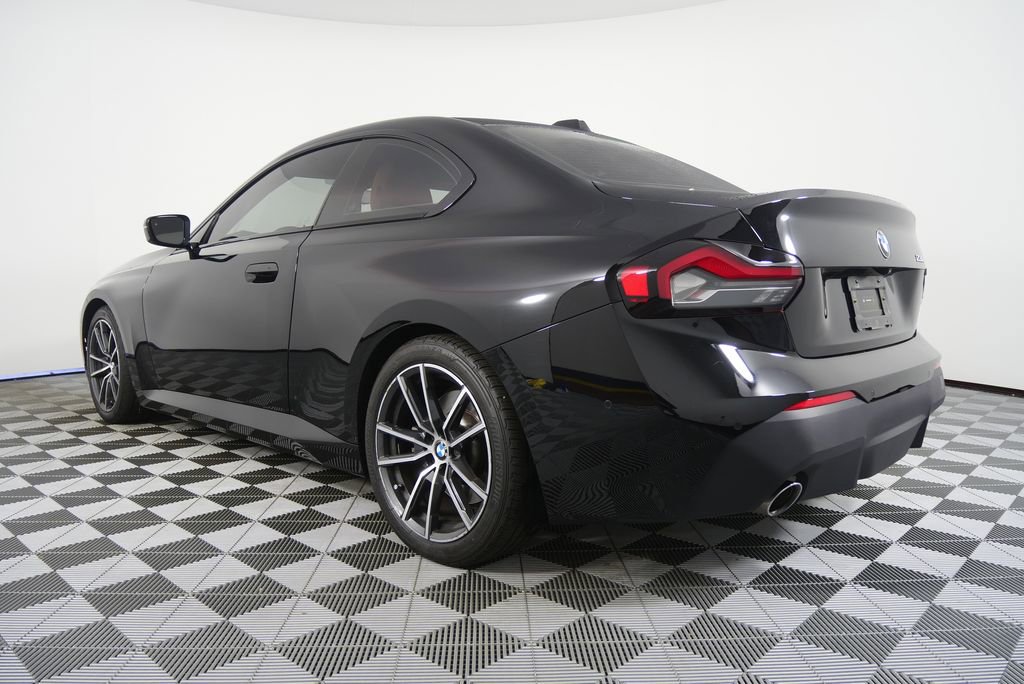 Certified 2024 BMW 230i Coupe w/ Convenience Package image 5