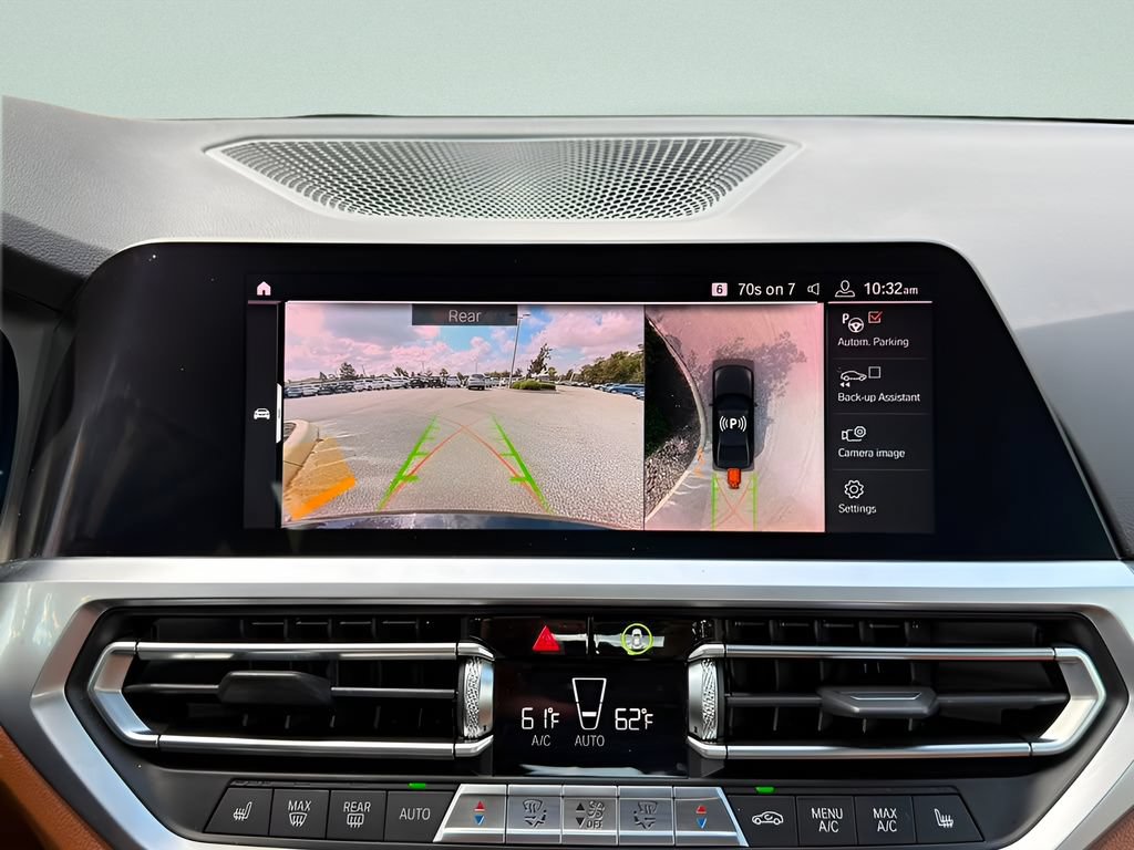 Used 2020 BMW 330i Sedan w/ Executive Package RWD image 16
