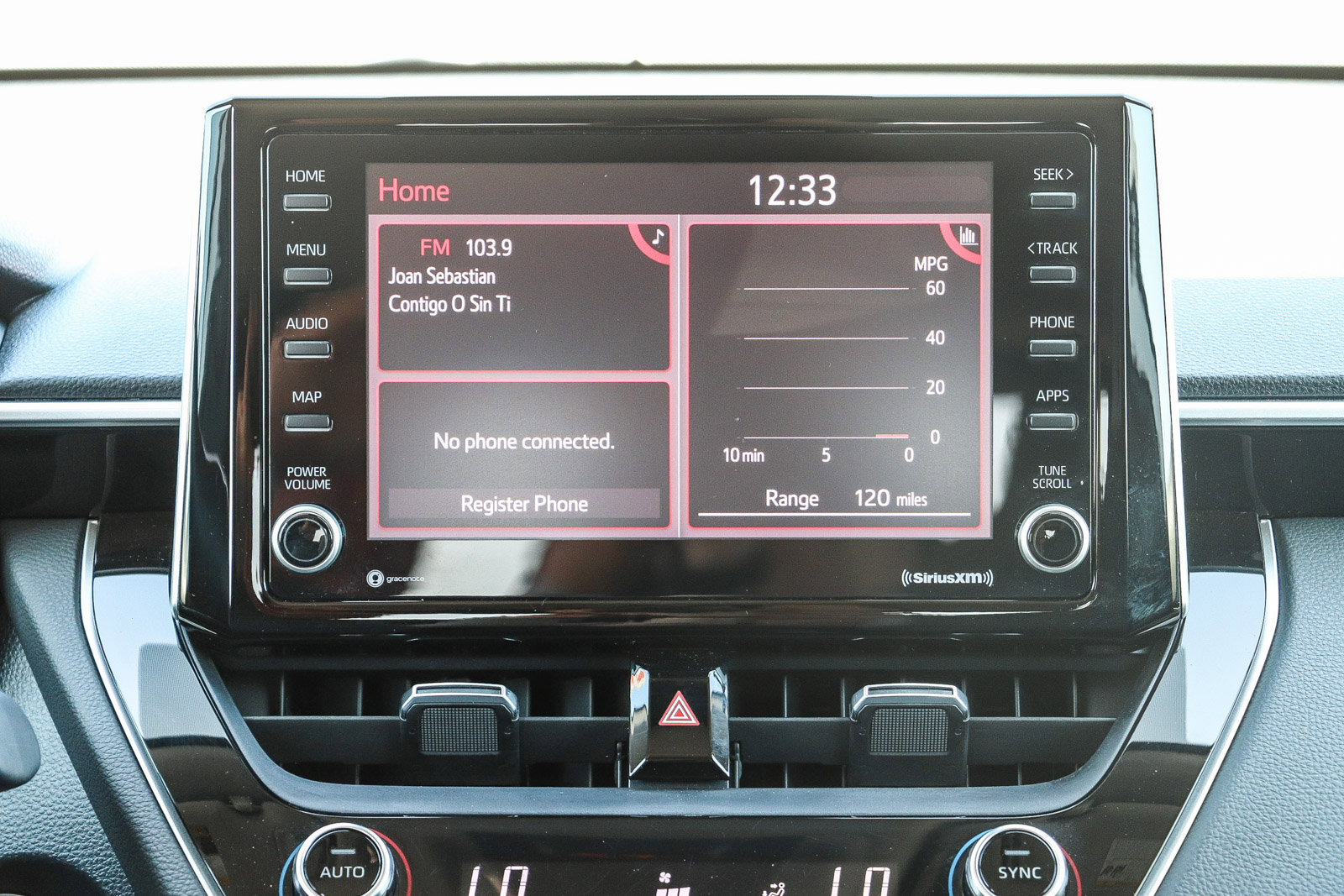 Used 2022 Toyota Corolla Cross XLE AWD/4WD image 13