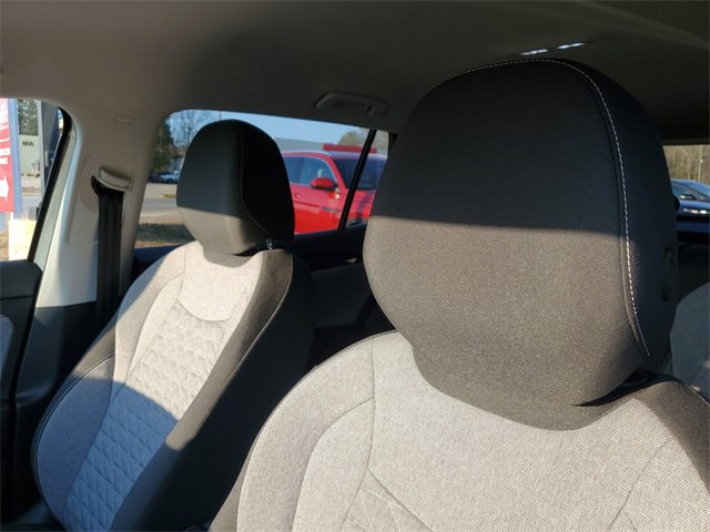 Certified 2025 Volkswagen Tiguan S image 16