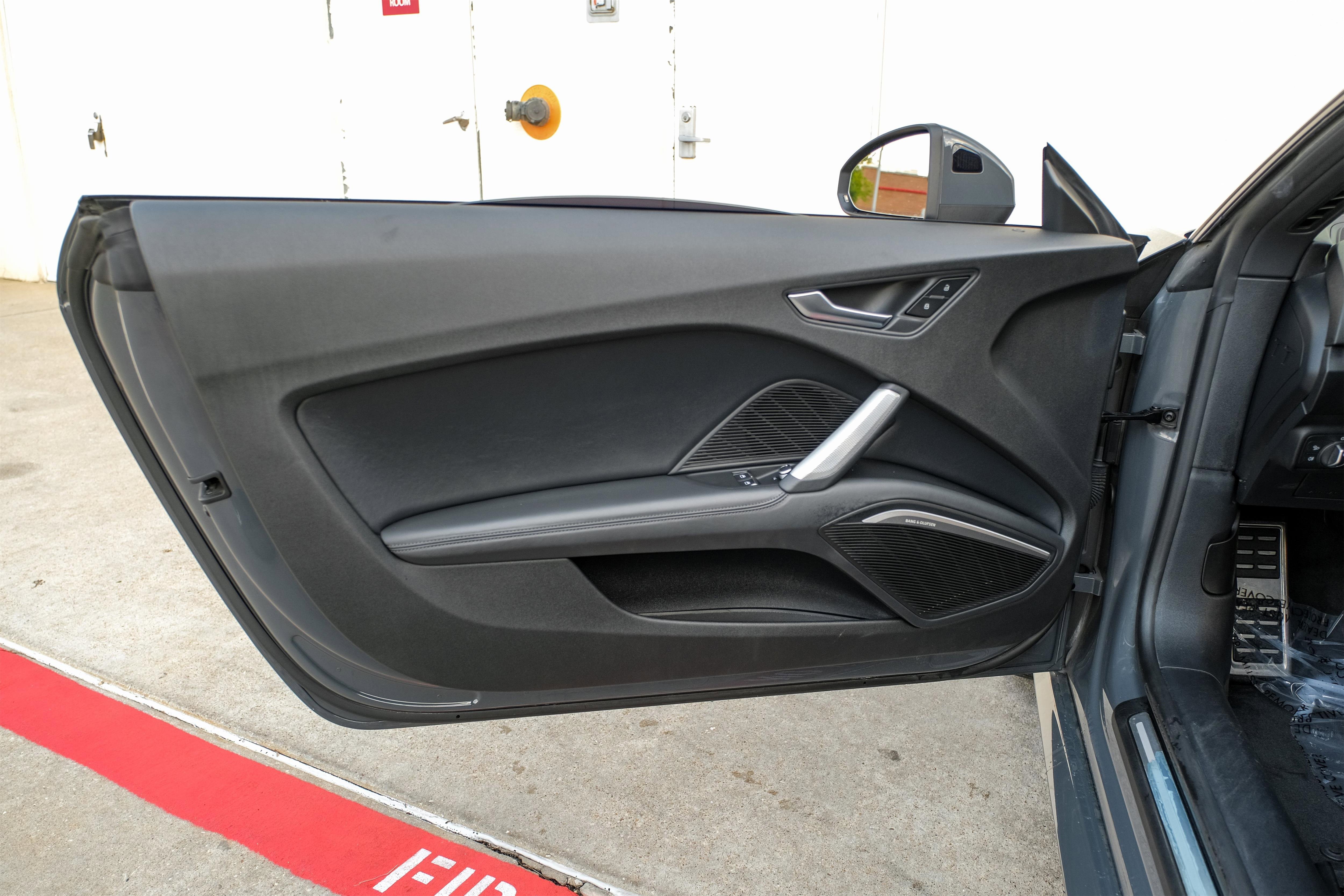 Used 2017 Audi TT 2.0T w/ Technology Package image 38