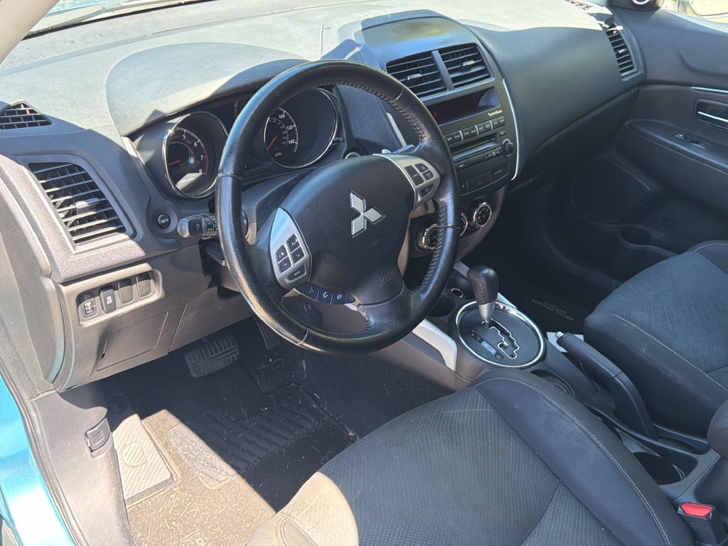 Used 2013 Mitsubishi Outlander Sport SE FWD image 5