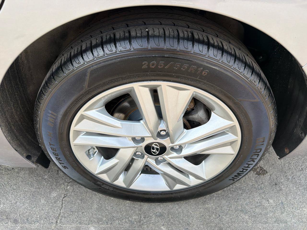 Used 2020 Hyundai Elantra SEL w/ Cargo Package (C1) FWD image 18