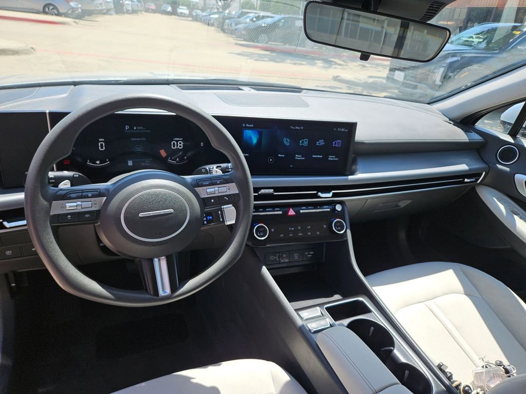 Used 2025 Hyundai Sonata SEL FWD image 16