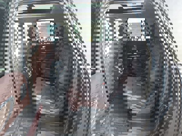 New 2025 Ford Expedition Max Platinum w/ Platinum Ultimate Package image 24