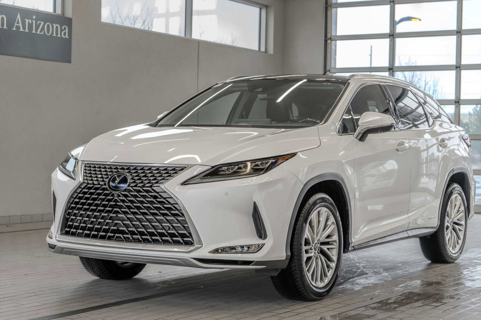 Used 2021 Lexus RX 450h AWD w/ Luxury Package image 24