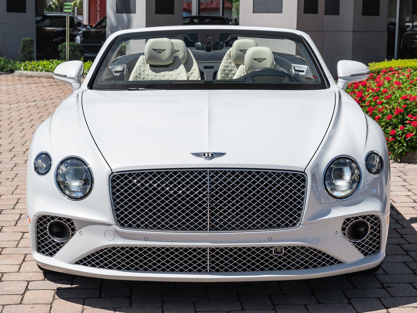 Used 2021 Bentley Continental GT V8 image 15