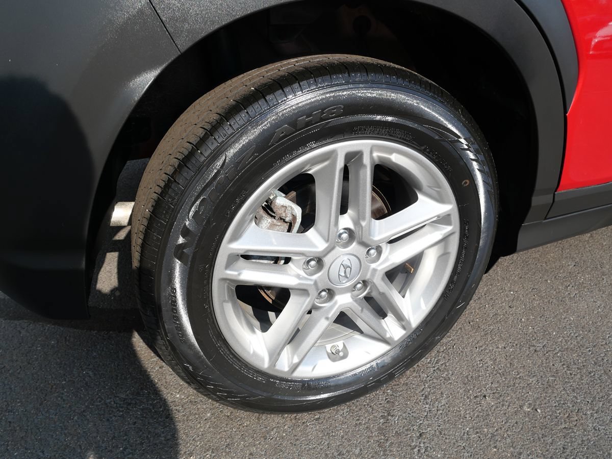 Used 2021 Hyundai Kona SE FWD image 37