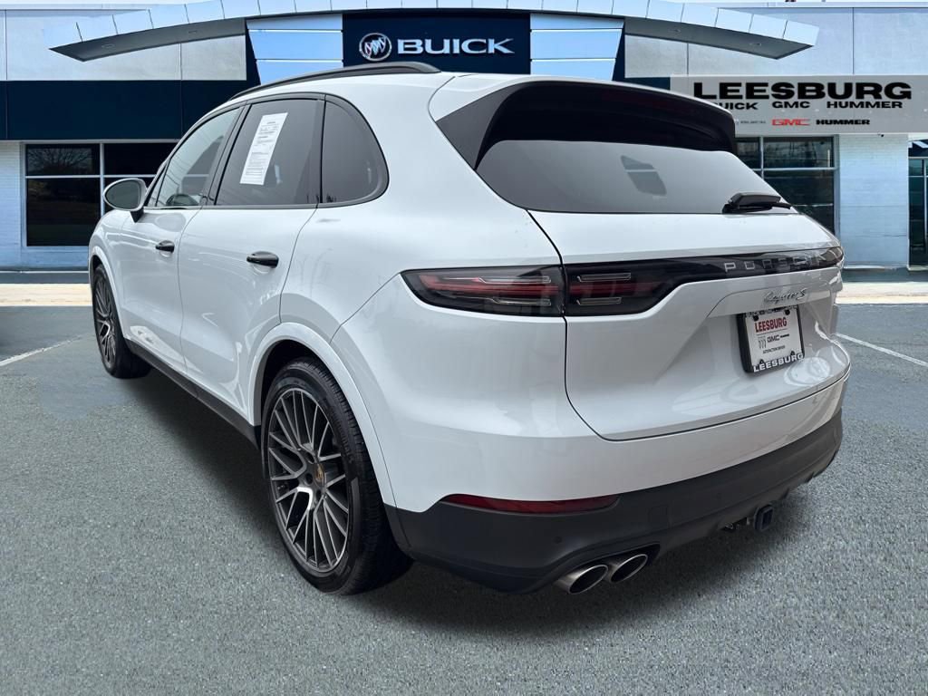 Used 2022 Porsche Cayenne S AWD/4WD image 5