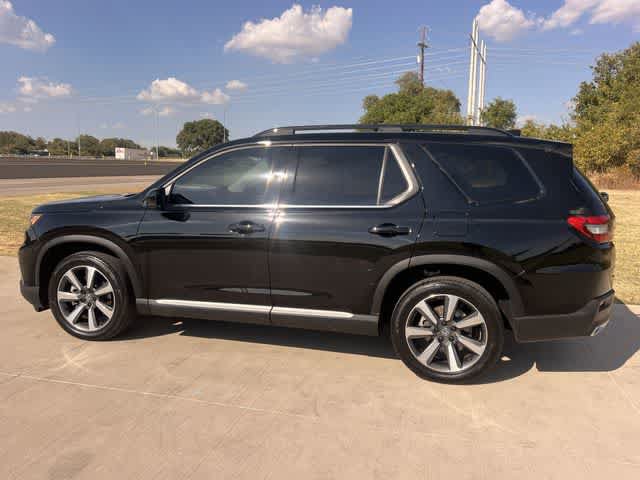 Certified 2025 Honda Pilot Elite image 4