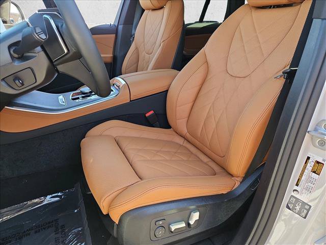 New 2026 BMW X5 xDrive40i w/ Premium Package AWD/4WD image 4